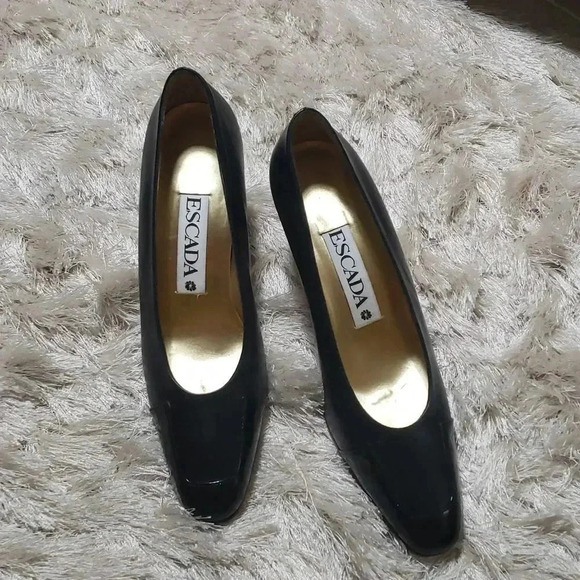 ESCADA heels size 7.5 - Picture 1 of 6